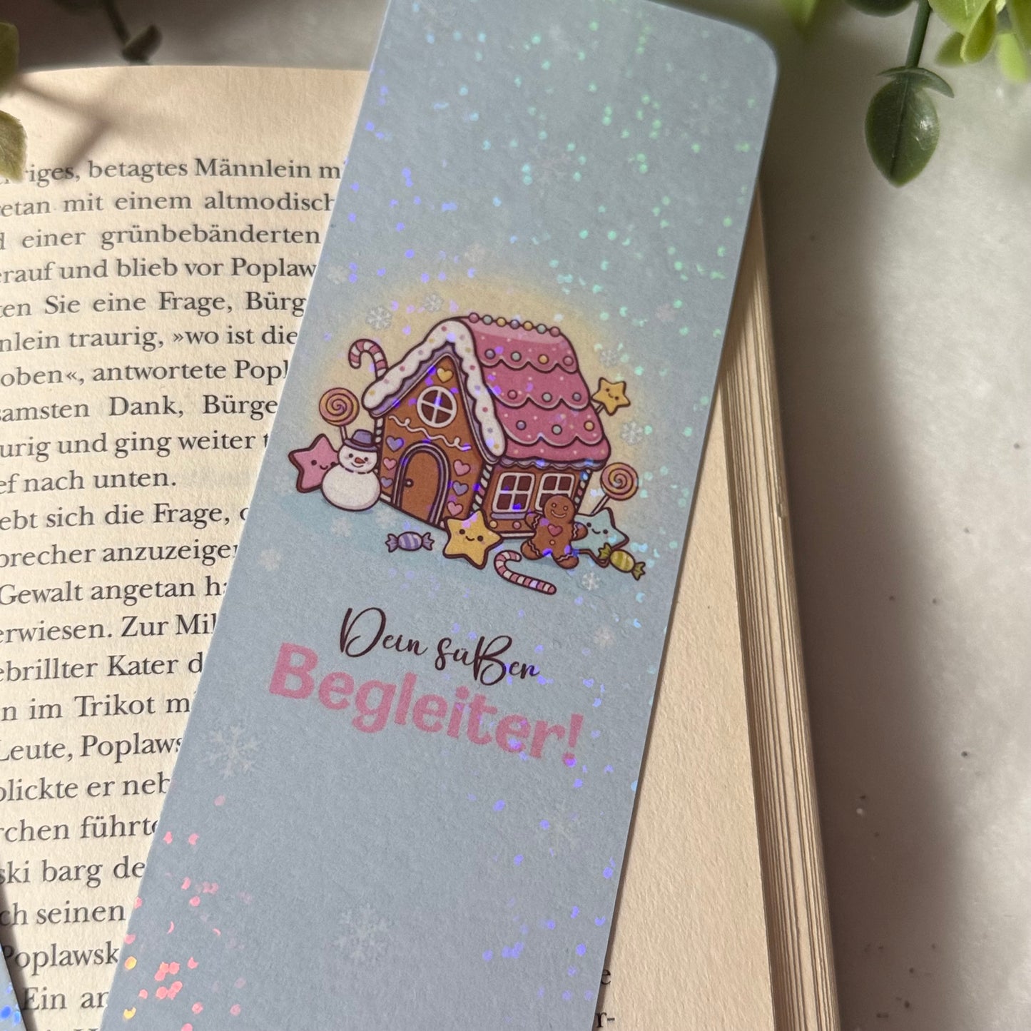 Holografisches Lesezeichen mit Lebkuchenhaus | Laminiertes Glitzer Lesezeichen | Süßes Winter & Weihnachts Bookmark | Handmade