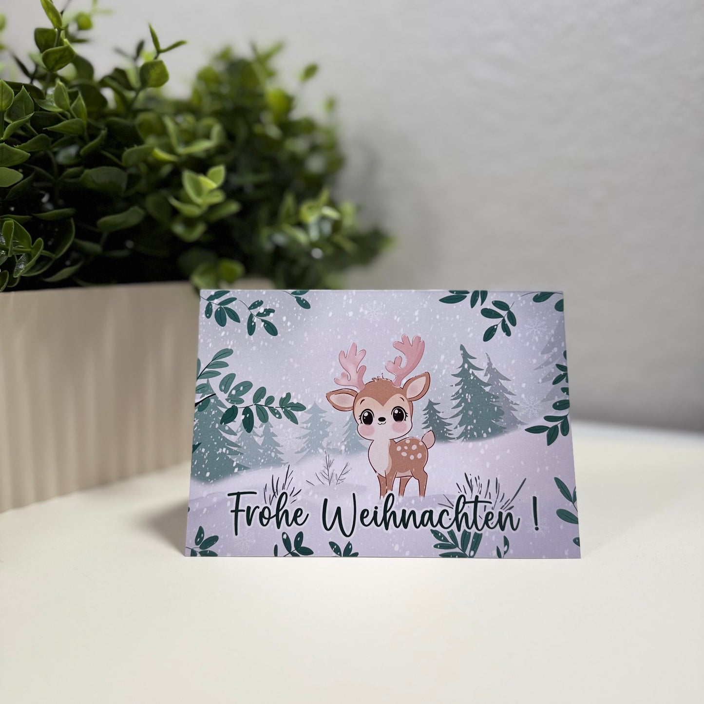 Süße Weihnachtskarte mit Rentier – Frohe Weihnachten – Handgemachte Postkarte, Winterdesign