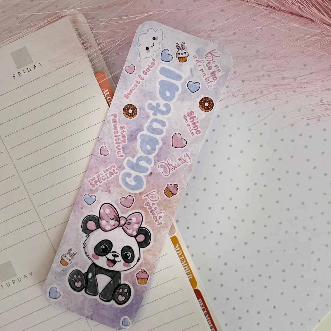Personalisiertes Panda Lesezeichen – mit deinem Namen, beidseitig bedruckt, holografisch laminiert – Geschenk für Buchliebhaber & Leseratten