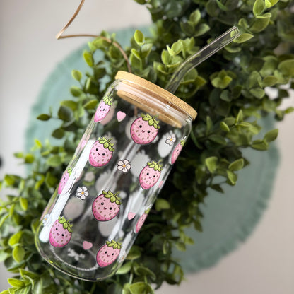 Kawaii Erdbeer-Trinkglas mit Bambusdeckel & Strohhalm – 500ml(16 OZ)