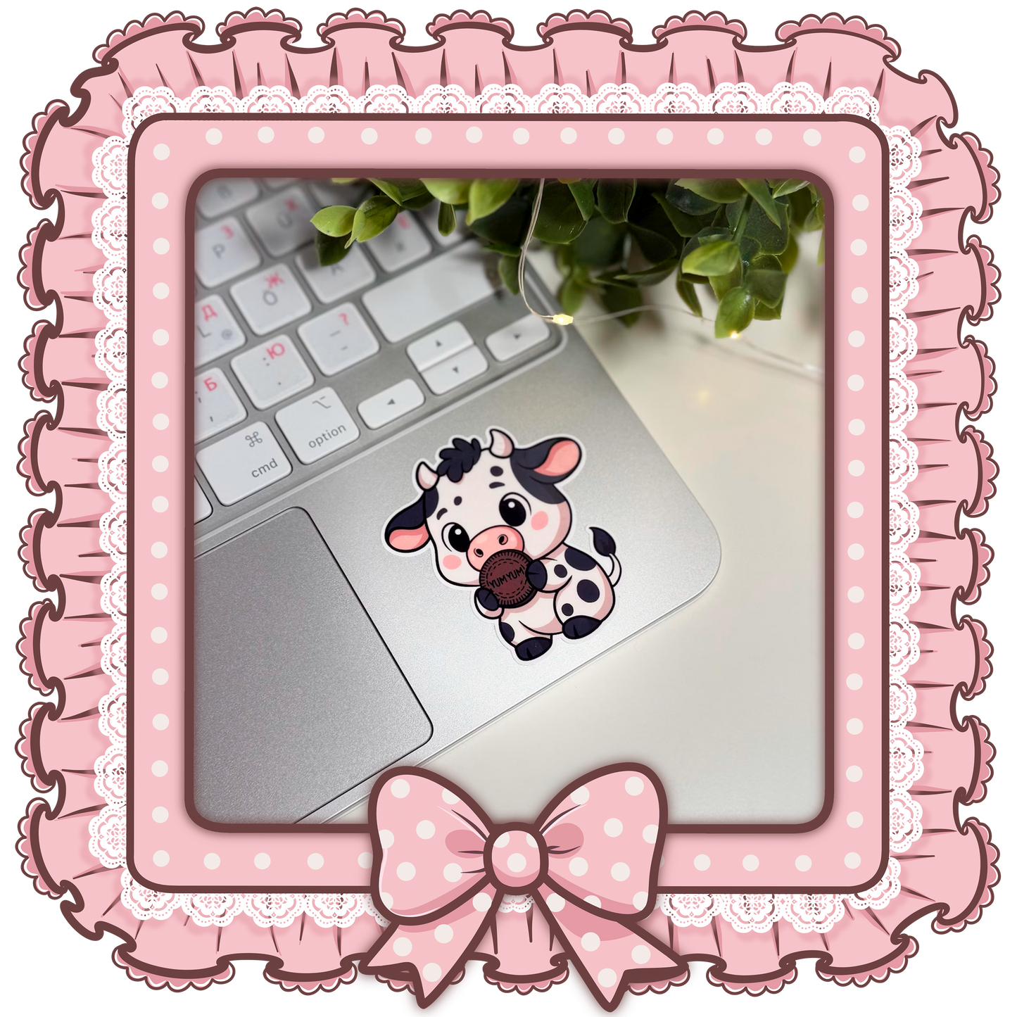 Niedlicher Kuh-Aufkleber – Kawaii Kuh mit Keks, Vinyl Sticker, Planer-Dekoration, Scrapbooking, Geschenkidee, Handgemacht