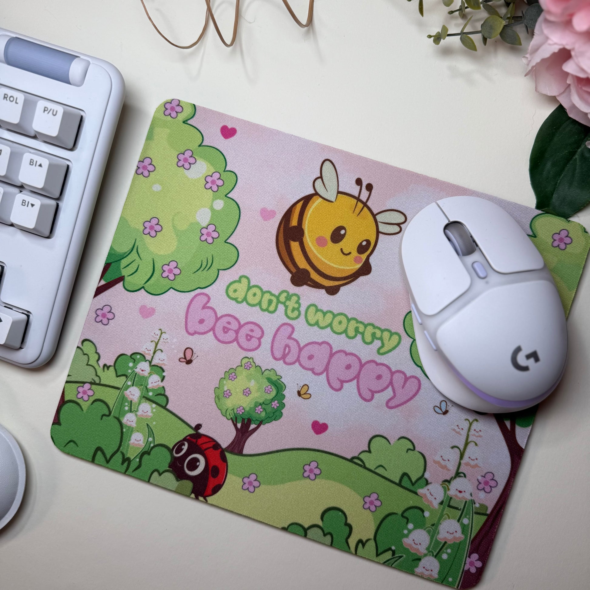Süßes Mauspad mit Bienenmotiv – Don’t Worry Bee Happy