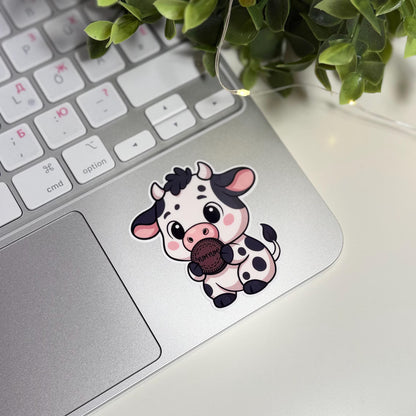 Niedlicher Kuh-Aufkleber – Kawaii Kuh mit Keks, Vinyl Sticker, Planer-Dekoration, Scrapbooking, Geschenkidee, Handgemacht